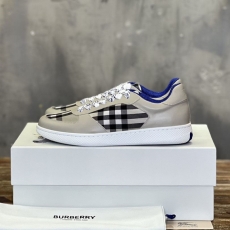 Burberry Sneakers